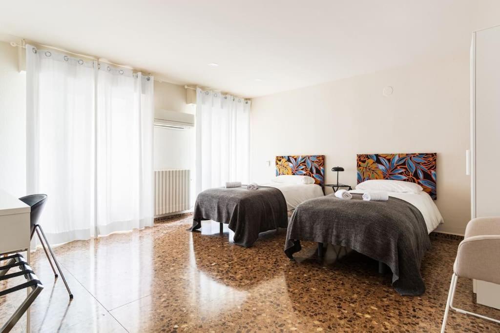 Prudencio 36 Apartment Сарагоса Екстериор снимка